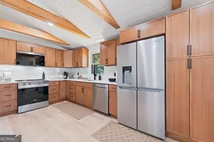 233 Lakeshore Dr, Eatonton, GA 31024 - Photo 5