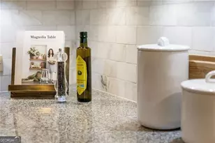 2233 Peachtree Rd NE, Atlanta, GA 30309 - Photo 31