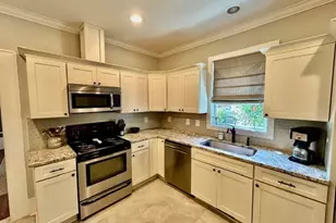 319 E College St, Griffin, GA 30224 - Photo 5