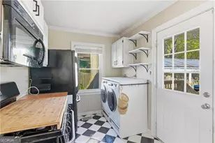 142 Woodbine Cir SE, Atlanta, GA 30317 - Photo 13