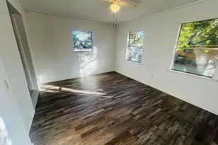 11 W Moore St, Statesboro, GA 30458 - Photo 15