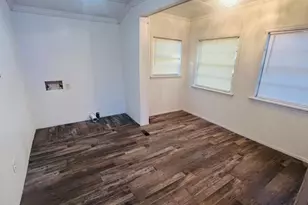 11 W Moore St, Statesboro, GA 30458 - Photo 11