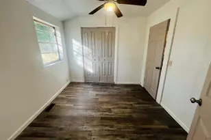 11 W Moore St, Statesboro, GA 30458 - Photo 13