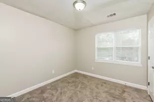 6258 Leverett Dr, Lithonia, GA 30038 - Photo 15