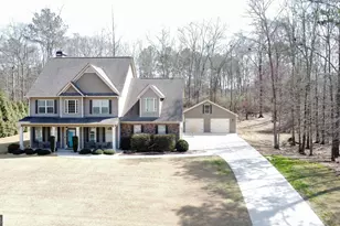 114 Austin Storey Cir, Newnan, GA 30263 - Photo 1