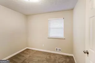 635 Lakeridge Circle, Conyers, GA 30094 - Photo 11