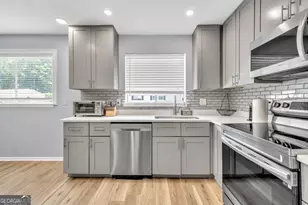 7307 Cardigan Circle, Sandy Springs, GA 30328 - Photo 9