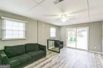 927 Slash Pine Road, Forest Park, GA 30297 - Photo 9