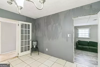 927 Slash Pine Road, Forest Park, GA 30297 - Photo 9