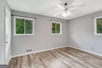 927 Slash Pine Road, Forest Park, GA 30297 - Photo 15