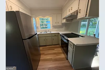 195 Hollywood Avenue, Jesup, GA 31545 - Photo 7