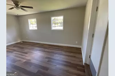 195 Hollywood Avenue, Jesup, GA 31545 - Photo 23