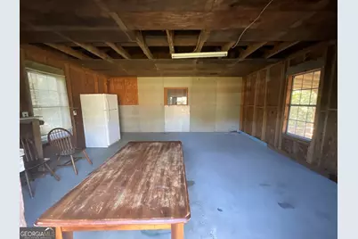 195 Hollywood Avenue, Jesup, GA 31545 - Photo 9