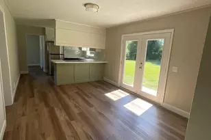 195 Hollywood Ave, Jesup, GA 31545 - Photo 19