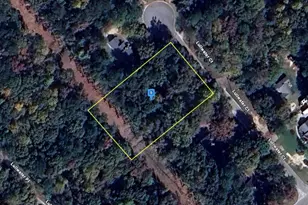 46 Lullwater Ct, Sharpsburg, GA 30277 - Photo 1