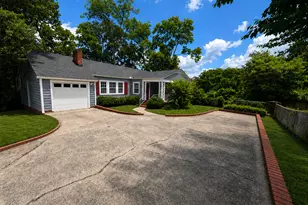 9 Eastridge Ct SW, Rome, GA 30161 - Photo 1