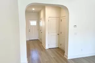 5859 Greystone Dr, Lithonia, GA 30058 - Photo 3