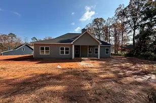 138 Sourwood Dr, Mansfield, GA 30055 - Photo 3