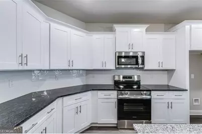 138 Sourwood Drive, Mansfield, GA 30055 - Photo 13