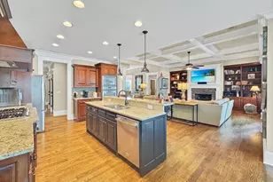 185 Lake Shore Dr, Newnan, GA 30265 - Photo 5