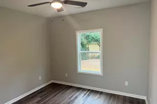 228 E Render St, Lagrange, GA 30241 - Photo 7