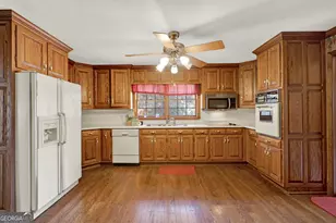 104 E Valley Rd NE, Rydal, GA 30171 - Photo 15