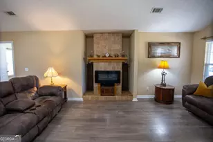 1351 Old Screven Rd, Jesup, GA 31545 - Photo 11