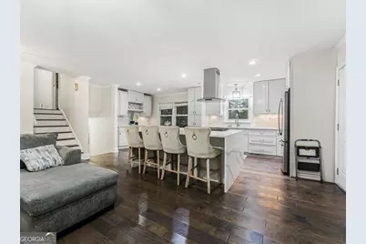 2409 Powers Ferry Drive SE, Marietta, GA 30067 - Photo 7