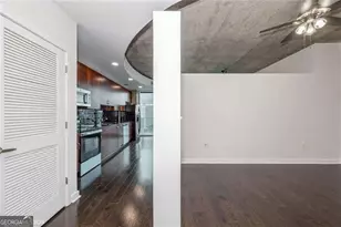 400 W Peachtree St NW, Atlanta, GA 30308 - Photo 15