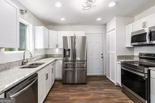 1223 Herndon St, Griffin, GA 30223 - Photo 11