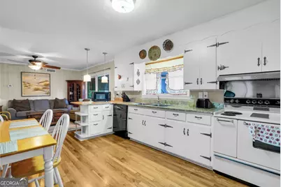 97 Azalea Avenue, Garden City, GA 31408 - Photo 9