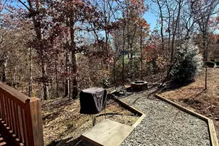 265 Maple Rdg Dr, Cleveland, GA 30528 - Photo 5