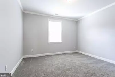 330 La Perla Drive, Sugar Hill, GA 30518 - Photo 5