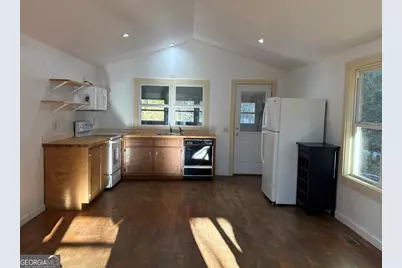 173 Blacks Creek Drive, Clayton, GA 30525 - Photo 11