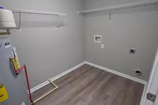 1301 Palmer Ln, Winder, GA 30680 - Photo 15