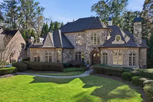 841 Camden Park Ct NE, Atlanta, GA 30342 - Photo 5