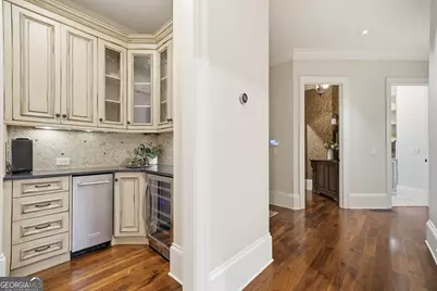 841 Camden Park Court NE, Atlanta, GA 30342 - Photo 43