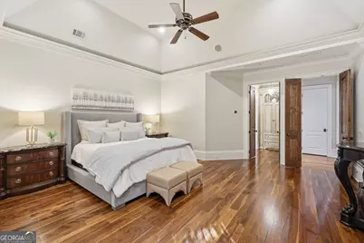 841 Camden Park Court NE, Atlanta, GA 30342 - Photo 55