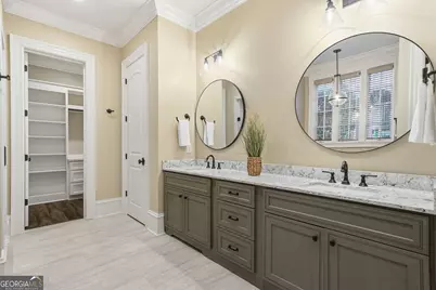 841 Camden Park Court NE, Atlanta, GA 30342 - Photo 97