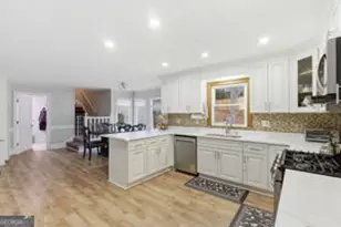 4040 Camaron Way, Snellville, GA 30039 - Photo 9