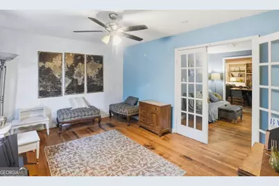 2016 Indiana Avenue, Savannah, GA 31404 - Photo 7