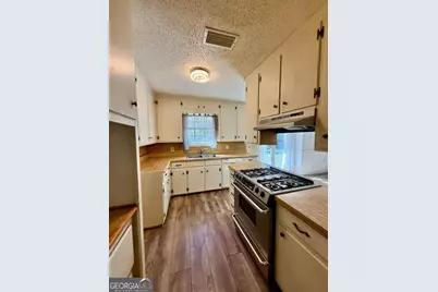 321 N Grove Boulevard, Kingsland, GA 31548 - Photo 9