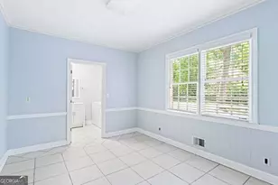 140 Old Fairburn Close SW, South Fulton, GA 30331 - Photo 9