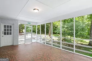 140 Old Fairburn Close SW, South Fulton, GA 30331 - Photo 11