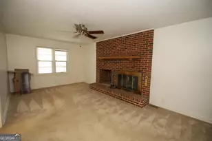 121 Alton Dr, Lagrange, GA 30240 - Photo 3