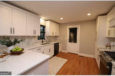 1007 Vernon Street #B, Lagrange, GA 30240 - Photo 9