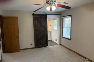 185 Redwood Cir, Fayetteville, GA 30214 - Photo 17