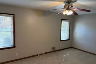 185 Redwood Cir, Fayetteville, GA 30214 - Photo 15