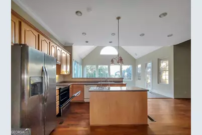 221 Lyman Hall, Savannah, GA 31410 - Photo 15