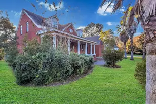 221 Lyman Hall, Savannah, GA 31410 - Photo 5